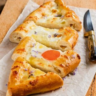 Pita Turca Con Queso Y Huevo