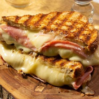 Bocadillo De Olympos