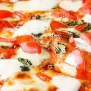 Pizza de atún (mediana)