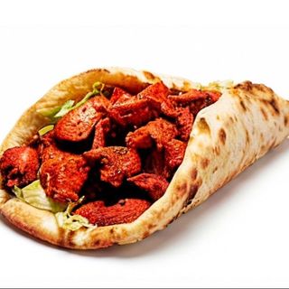 Wrap Naan De Queso Con Chicken Tikka