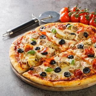 Pizza De Mozzarella (28 Cm.)