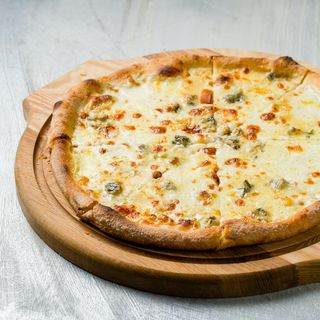 Pizza 4 Estaciones (28 Cm.)