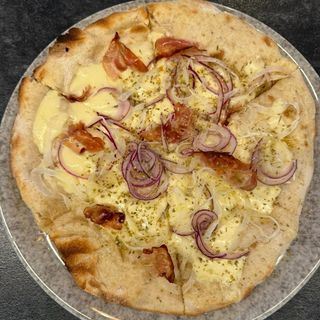 Pizza fugazzeta (30 cm.)