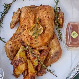 Pollo al Carbón (para 3 o 4 personas)