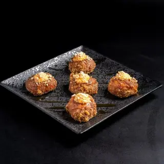 Champiñones Rellenos De Almogrote