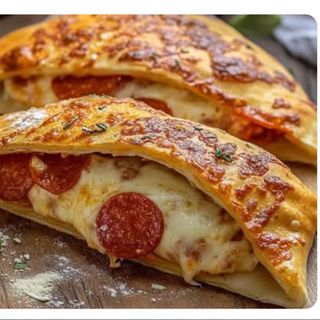 Pizza De Calzone (Solo Mediano)