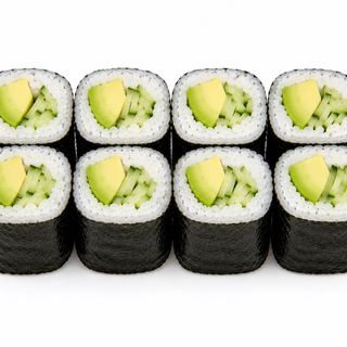 Maki De Pepino Y Aguacate