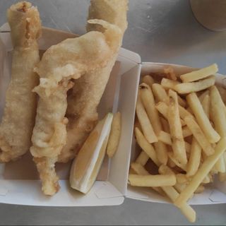 Fish And Chips Bacalao