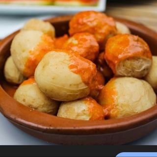 Papas Arrugadas Con Mojo Rojo