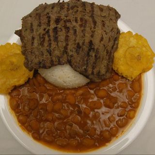 Arroz Menestra Y Churrasco