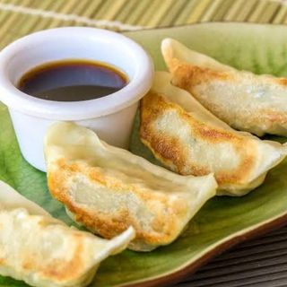 Gyoza De Pollo (6 Uds.)