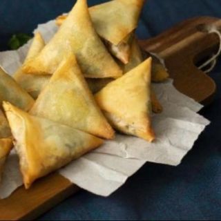 Samosa (1 Ud.)
