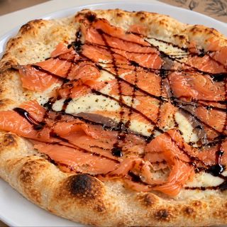 Salmón Pizza