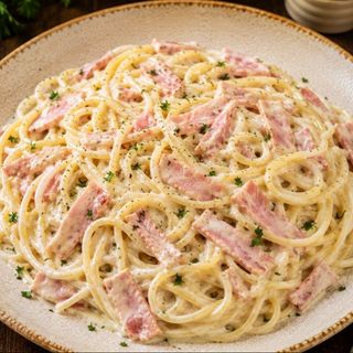 Espaguetis Con Crema Y Jamón York