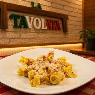 Fagotti Di Formaggi E Pere