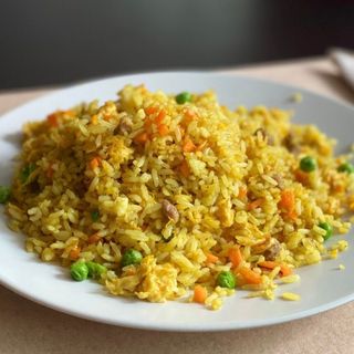 Arroz Frito Con Curry