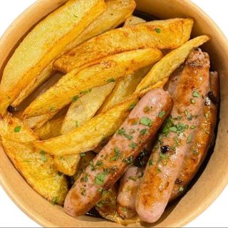 Salchicha Con Patata Fritas