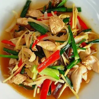 PAD KHING (ผัดขิง)