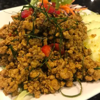 MOO KHUAKLING (คั่วกลิ้งหมู)