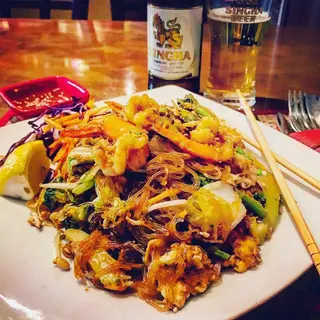 PAD WUNSEN (ผัดวุ้นเส้น)