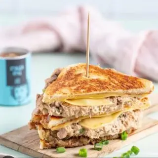 Sándwich De Atún