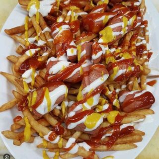 Salchipapa