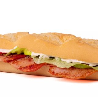 Lomo Con Lechuga Y Tomate