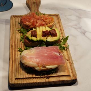 Trío De Bruschettas
