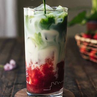 Iced Strawberry Matcha