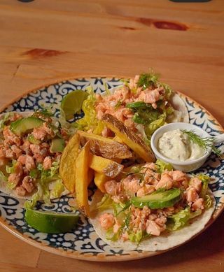Salmon Tacos 3 Uts.