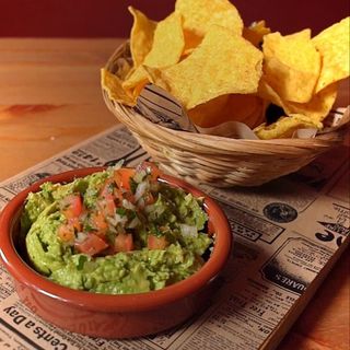 Nachos Amb Guacamole