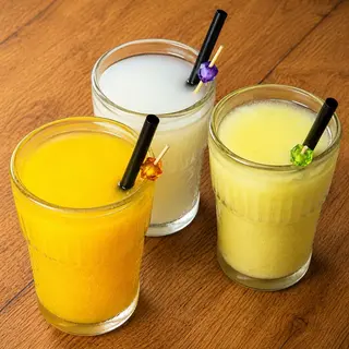 medio litro de coctel de fruta