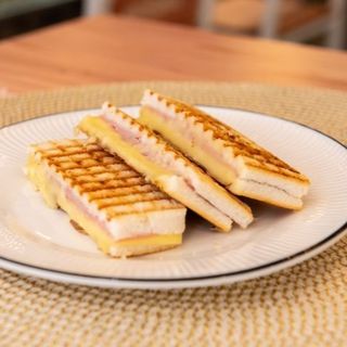 Sándwich Mixto