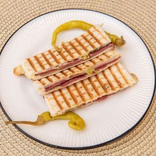 Sándwich De Pastrami