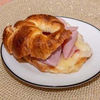 Croissant Mixto