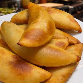 Empanada Queso Y Bacon