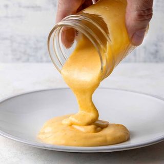 Salsa Cheddar