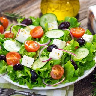 Ensalada Con Queso