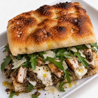 Focaccia De Pollo Trufado
