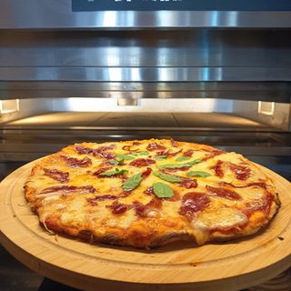 Pizza 5 Jotas · Jamón Ibérico (33 Cm.)