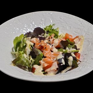 Ensalada De Salmón