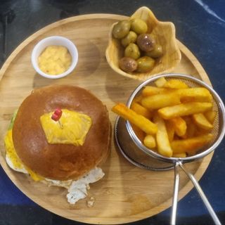 Cheeseburger