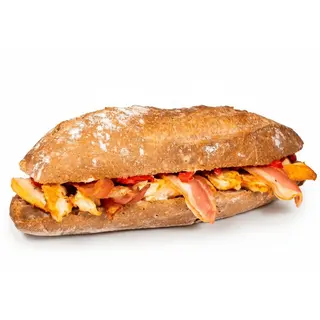 Bocata De Pollo & Lomo Crunch