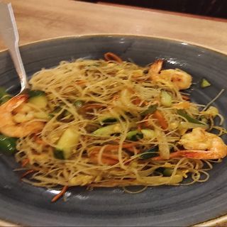 Fideos De Arroz Con Gambas