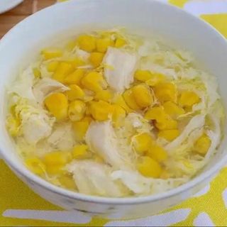Sopa De Maíz Con Pollo