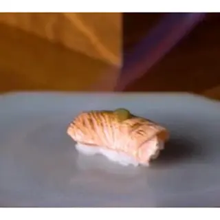 Niguiri De Salmón Flameado (1 Ud.)