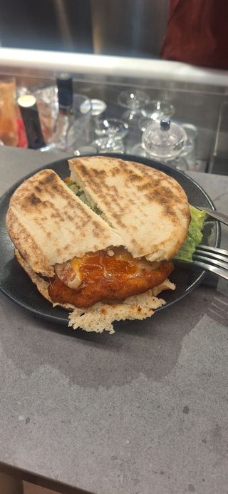 Plato De Milanesa De Pollo