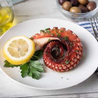 Grilled Octopus / Pulpo A La Parrilla
