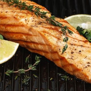 Salmon Fillet / Filete De Salmón