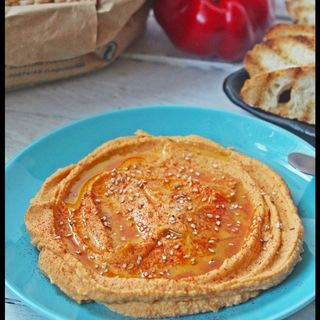 Humus De Pimientos